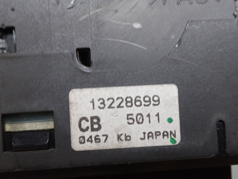 Recambio de mando elevalunas delantero izquierdo para opel astra h twintop (a04) 1.8 (l67) referencia OEM IAM   