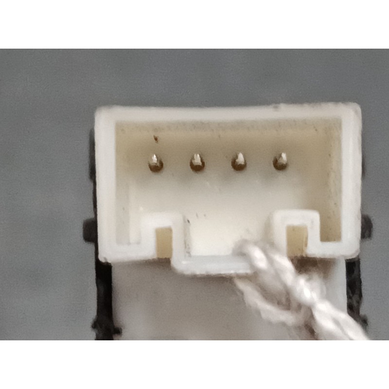 Recambio de mando elevalunas trasero derecho para skoda superb ii (3t4) 2.0 tdi 16v referencia OEM IAM   