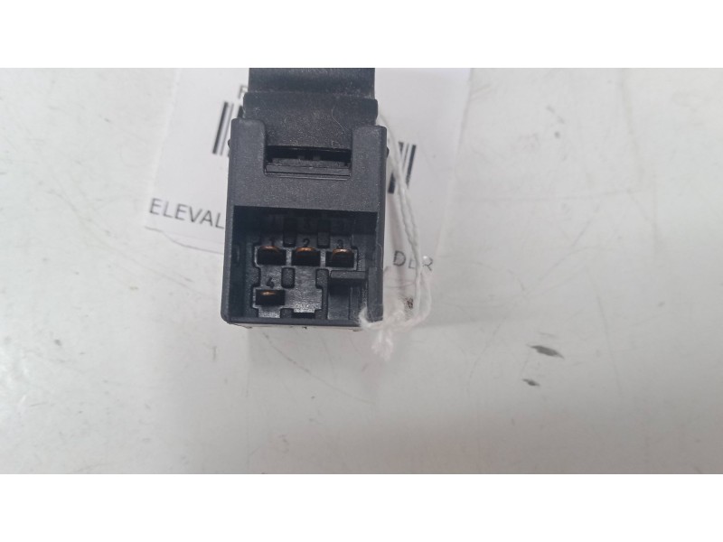 Recambio de mando elevalunas trasero derecho para skoda fabia i (6y2) 1.4 16v referencia OEM IAM 6Y0959855  