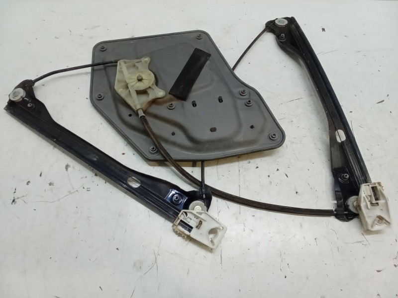 Recambio de elevalunas electrico delantero derecho para skoda superb ii station wagon (3t5) 2.0 tdi 16v referencia OEM IAM    Recambio de elevalunas electrico delantero derecho para skoda superb ii station wagon (3t5) 2.0 tdi 16v referencia OEM IAM