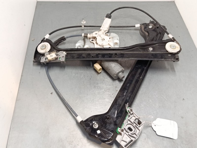 Recambio de elevalunas electrico delantero izquierdo para bmw z4 roadster (e85) 3.0 i referencia OEM IAM 7198411S  