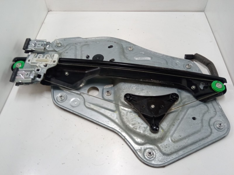 Recambio de elevalunas electrico delantero izquierdo para skoda yeti (5l) 2.0 tdi referencia OEM IAM 5L0 837 401 A  