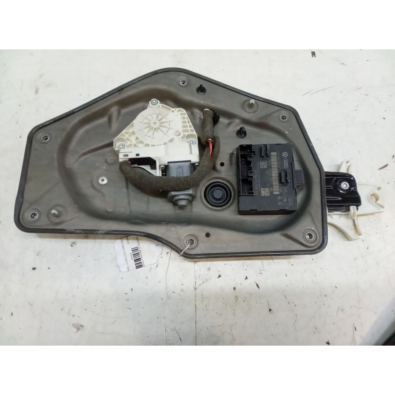 Recambio de elevalunas electrico trasero derecho para skoda superb ii station wagon (3t5) 2.0 tdi 16v referencia OEM IAM   