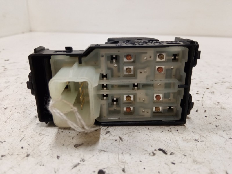 Recambio de mando elevalunas delantero izquierdo para peugeot 108 1.2 referencia OEM IAM   