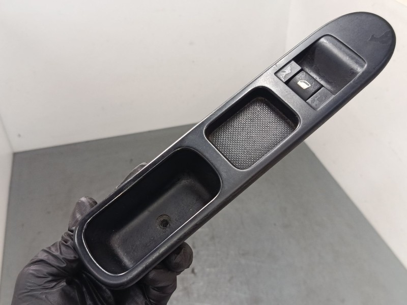 Recambio de mando elevalunas delantero derecho para peugeot 207/207+ (wa_, wc_) 1.4 referencia OEM IAM   