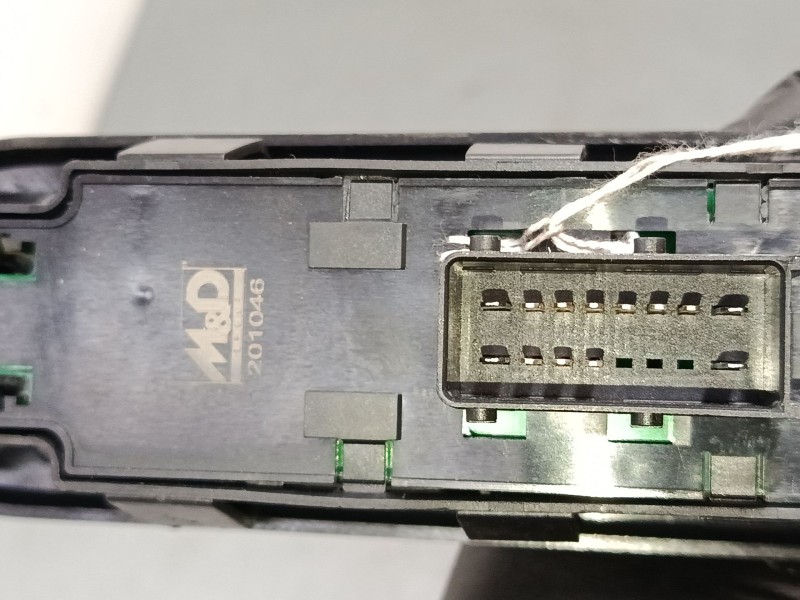 Recambio de mando elevalunas delantero izquierdo para peugeot 207/207+ (wa_, wc_) 1.6 hdi referencia OEM IAM   