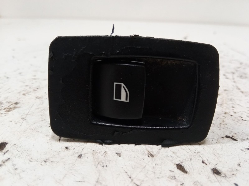 Recambio de mando elevalunas delantero derecho para bmw 3 (e90) 320 d referencia OEM IAM   