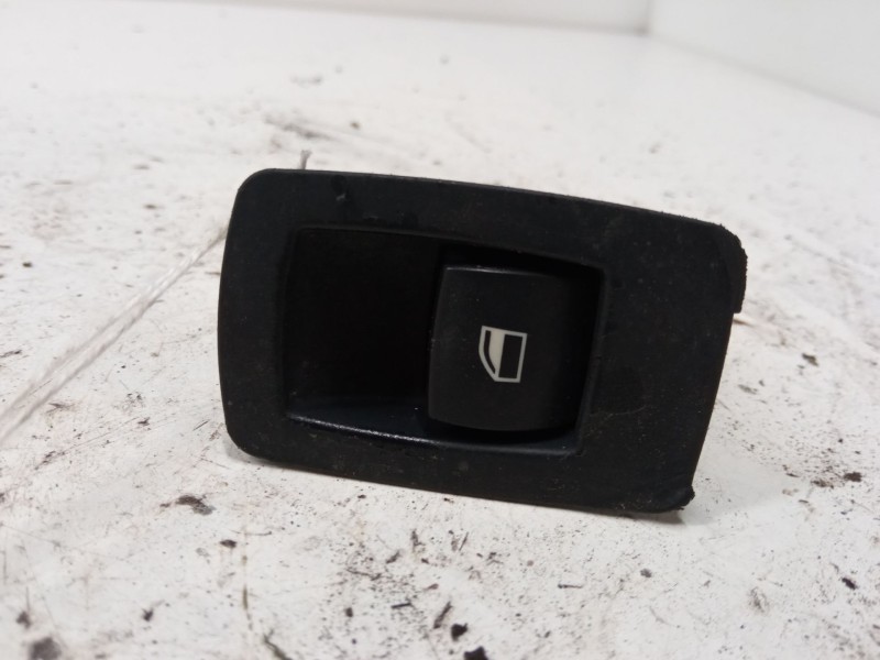 Recambio de mando elevalunas trasero izquierdo para bmw 3 (e90) 320 d referencia OEM IAM   