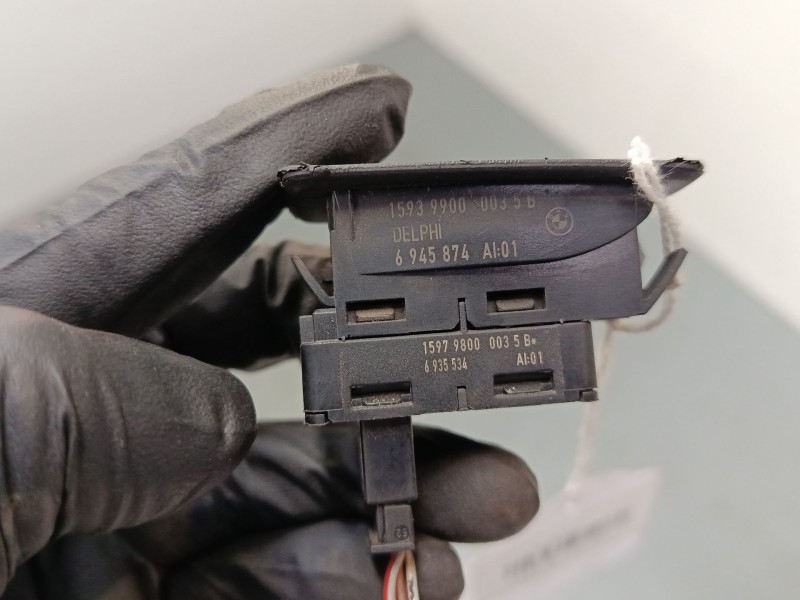 Recambio de mando elevalunas delantero derecho para bmw 3 (e90) 320 d referencia OEM IAM   