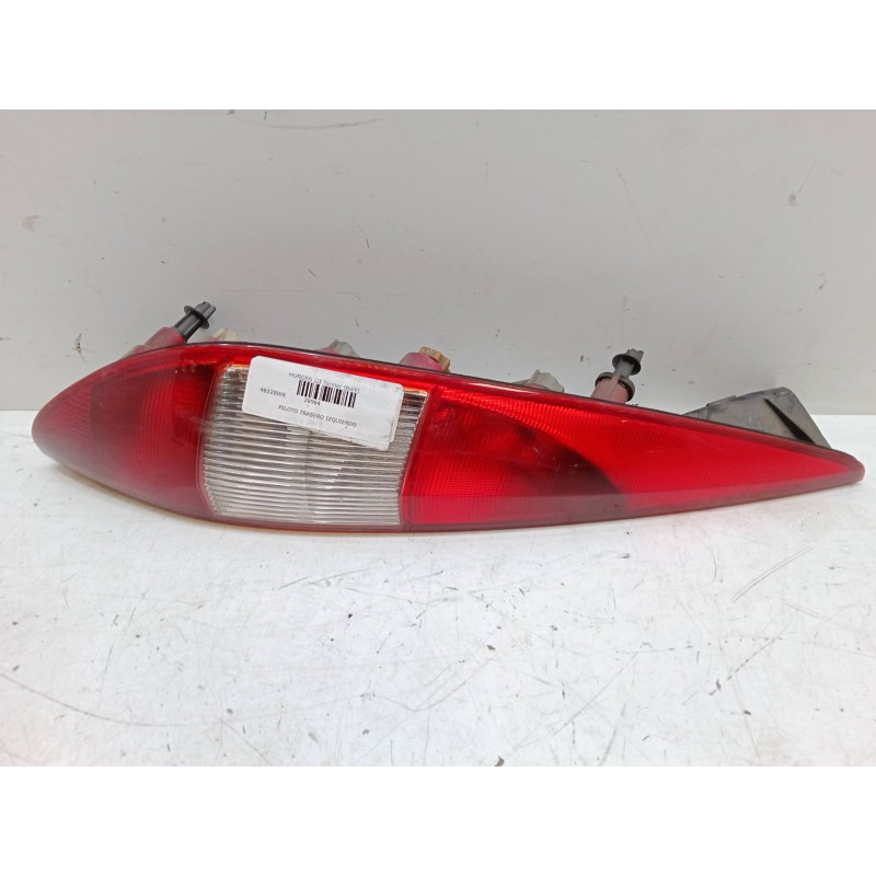 Recambio de piloto trasero izquierdo para ford mondeo iii turnier (bwy) 2.0 16v di / tddi / tdci referencia OEM IAM   