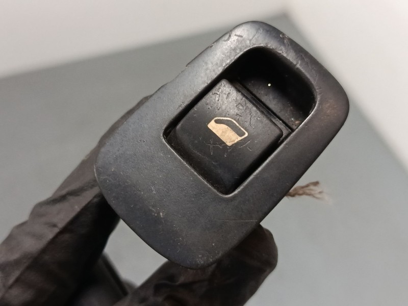 Recambio de mando elevalunas delantero derecho para peugeot 307 cc (3b) 2.0 16v referencia OEM IAM   