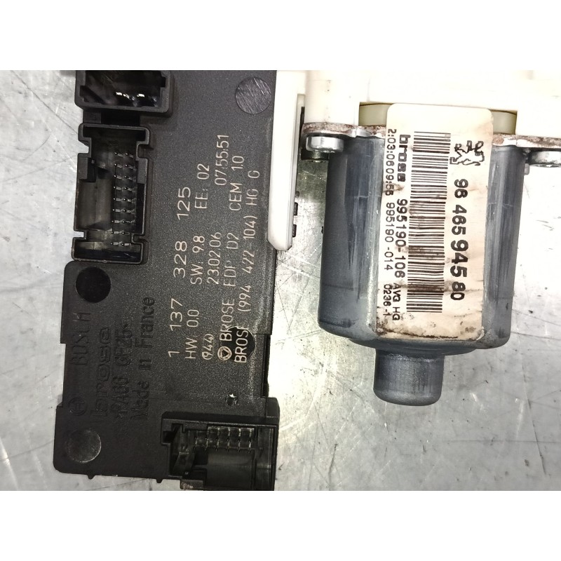 Recambio de elevalunas electrico delantero izquierdo para peugeot 407 (6d_) 1.6 hdi 110 (6d9hzc, 6d9hyc) referencia OEM IAM 9646