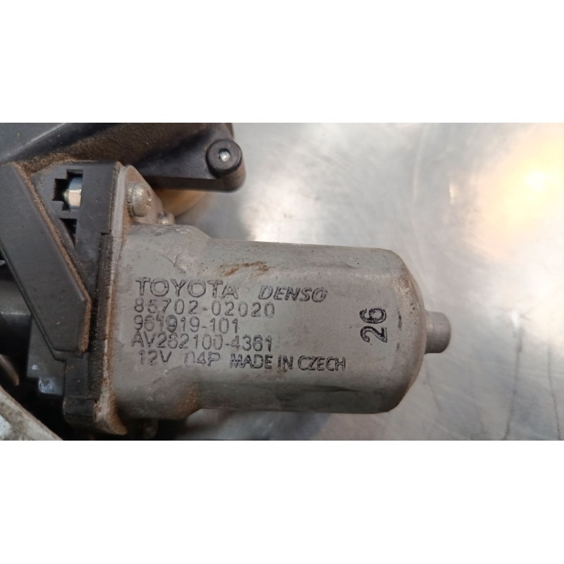 Recambio de elevalunas electrico delantero izquierdo para toyota auris (_e15_) 1.8 hybrid (zwe150_) referencia OEM IAM 977555 10