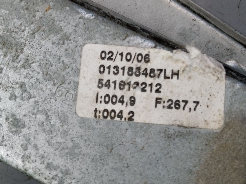 Recambio de elevalunas electrico delantero izquierdo para opel corsa d (s07) 1.4 (l08, l68) referencia OEM IAM 013188487LH  