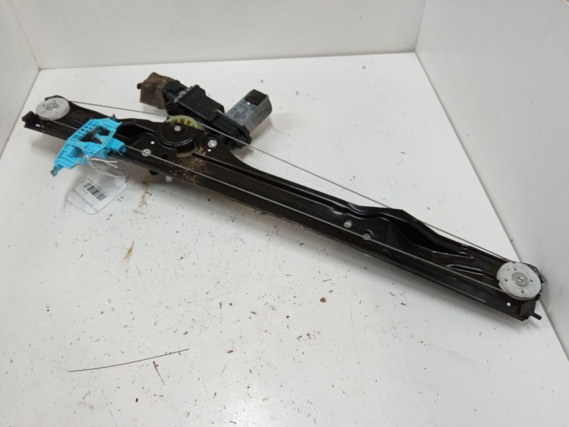 Recambio de elevalunas electrico delantero izquierdo para fiat doblo autobús (263_) 1.3 d multijet (263axc1a) referencia OEM IAM