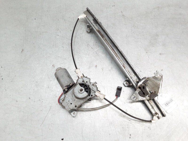 Recambio de elevalunas electrico delantero izquierdo para nissan primera hatchback (p11) 1.6 16v referencia OEM IAM 400439B  