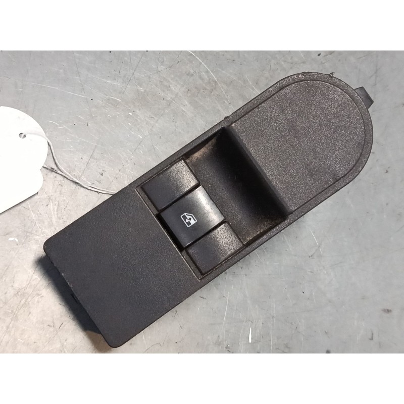 Recambio de mando elevalunas delantero derecho para opel astra h (a04) 1.7 cdti (l48) referencia OEM IAM   