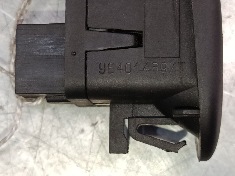 Recambio de mando elevalunas delantero derecho para citroën c2 (jm_) 1.4 hdi referencia OEM IAM   