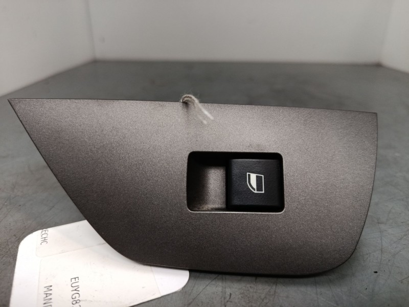 Recambio de mando elevalunas delantero derecho para bmw z4 roadster (e85) 3.0 i referencia OEM IAM   