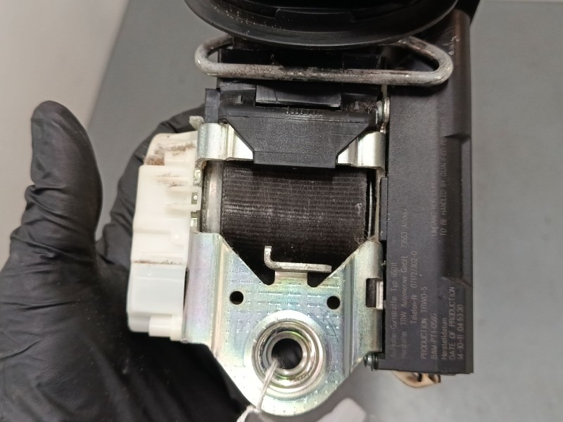 Recambio de cinturon seguridad delantero izquierdo para volkswagen polo v (6r1, 6c1) 1.2 tdi referencia OEM IAM 34075966  
