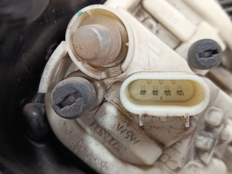 Recambio de piloto trasero derecho para opel astra j (p10) 1.7 cdti (68) referencia OEM IAM 13306460  