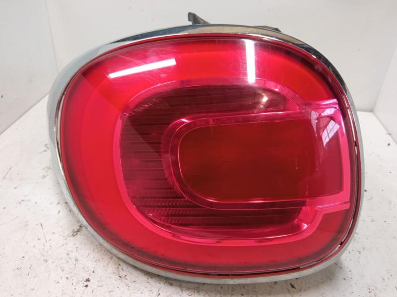 Recambio de piloto trasero izquierdo para fiat 500l (351_, 352_) 1.4 (199lyb1b) referencia OEM IAM 51883572  