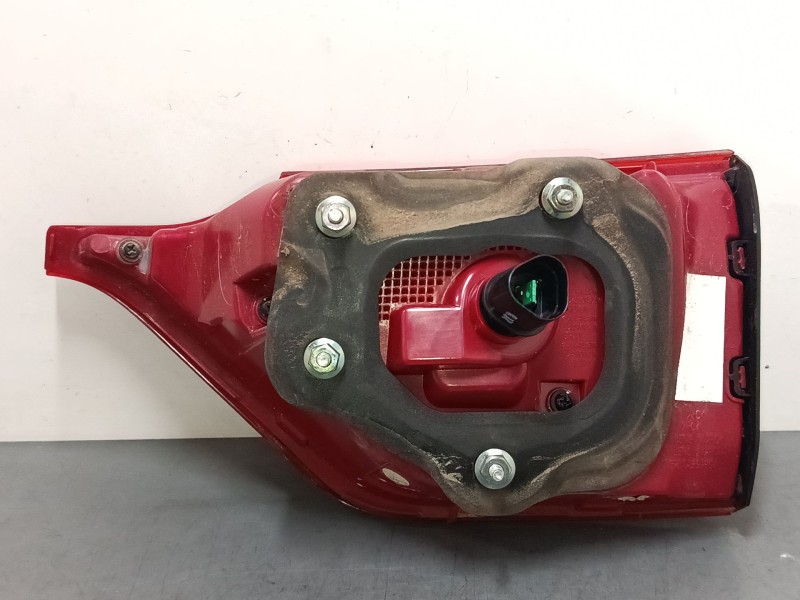 Recambio de piloto trasero porton izquierdo para kia sportage iv (ql, qle) 1.7 crdi referencia OEM IAM 92405D91  