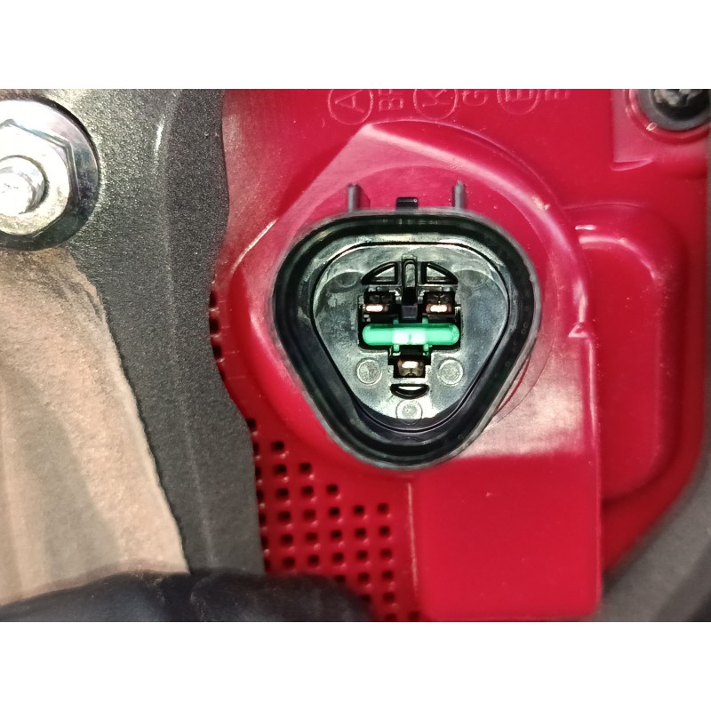 Recambio de piloto trasero porton izquierdo para kia sportage iv (ql, qle) 1.7 crdi referencia OEM IAM 92405D91  