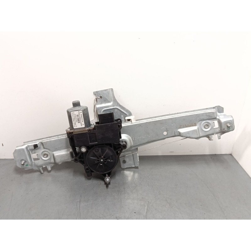 Recambio de elevalunas electrico trasero derecho para peugeot 2008 i (cu_) 1.2 thp 110 / puretech 110 referencia OEM IAM 9806082