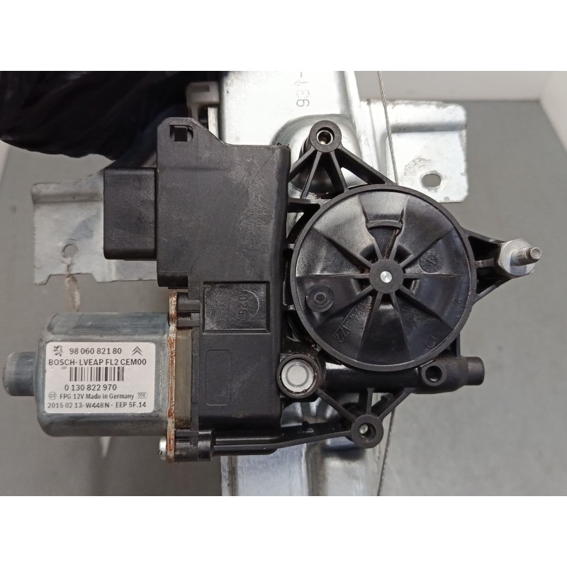 Recambio de elevalunas electrico trasero derecho para peugeot 2008 i (cu_) 1.2 thp 110 / puretech 110 referencia OEM IAM 9806082