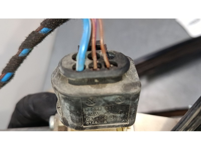 Recambio de elevalunas electrico delantero izquierdo para bmw 3 (e90) 320 d referencia OEM IAM 0130822226  