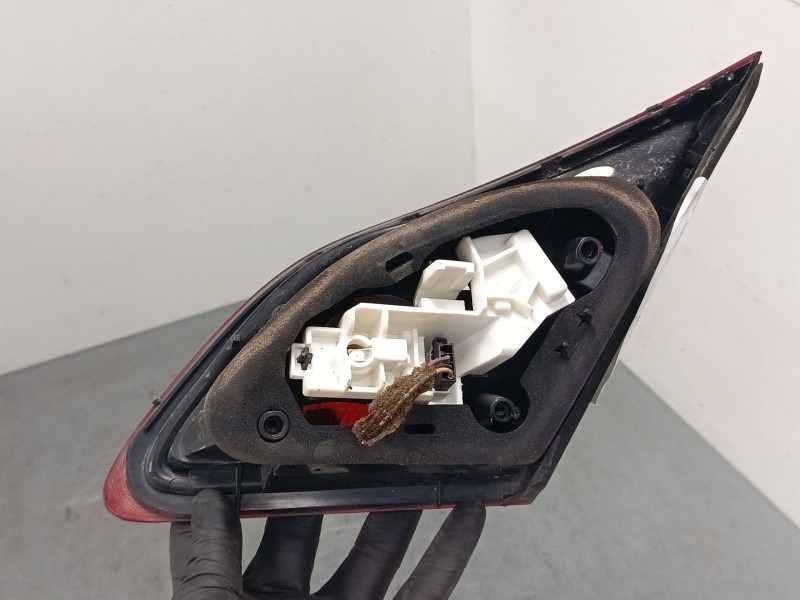 Recambio de piloto trasero porton izquierdo para opel astra j (p10) 1.7 cdti (68) referencia OEM IAM   