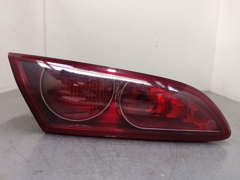 Recambio de piloto trasero porton izquierdo para alfa romeo 159 (939_) 1.9 jtdm 16v (939axf1b, 939axc1b) referencia OEM IAM 5050