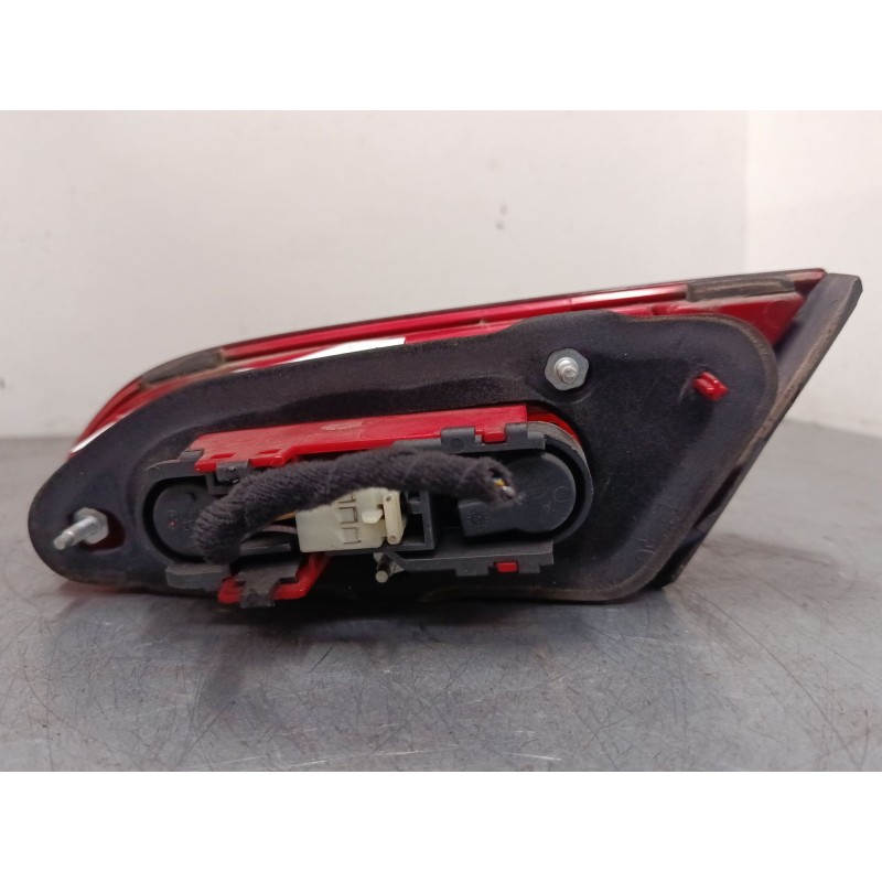 Recambio de piloto trasero porton izquierdo para alfa romeo 159 (939_) 1.9 jtdm 16v (939axf1b, 939axc1b) referencia OEM IAM 5050