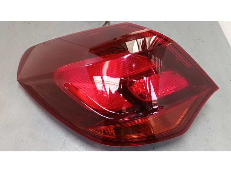 Recambio de piloto trasero izquierdo para opel astra j (p10) 1.4 turbo (68) referencia OEM IAM 084421971L  