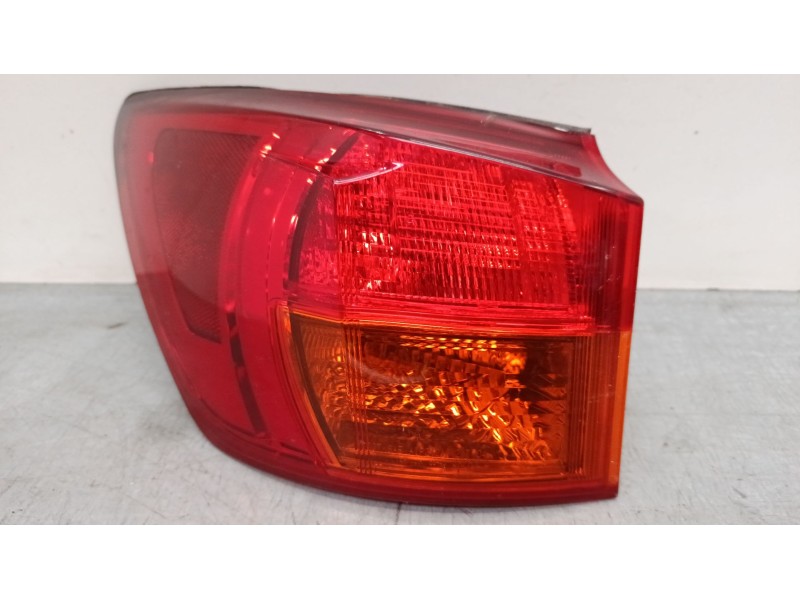 Recambio de piloto trasero izquierdo para lexus is ii (_e2_) 220d (ale20) referencia OEM IAM   