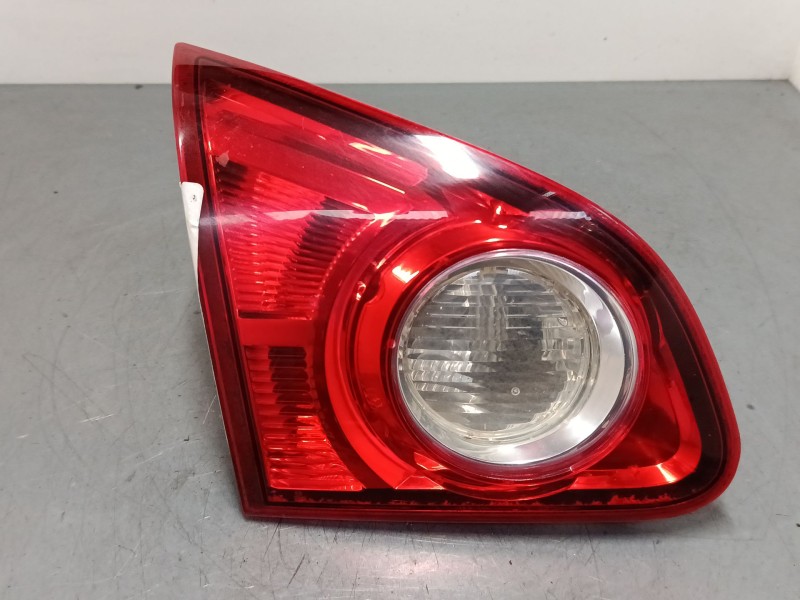 Recambio de piloto trasero porton izquierdo para nissan qashqai i (j10, nj10) 2.0 dci a las 4 ruedas referencia OEM IAM 26555JD8