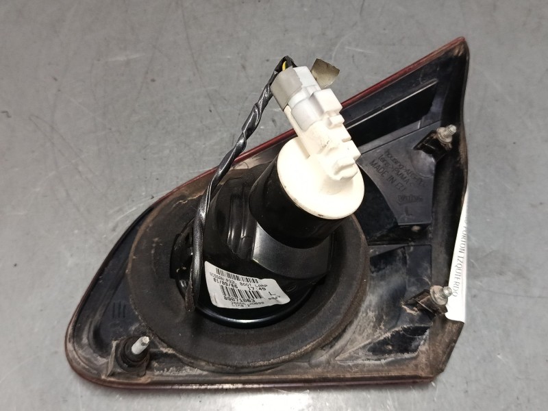 Recambio de piloto trasero porton izquierdo para nissan qashqai i (j10, nj10) 2.0 dci a las 4 ruedas referencia OEM IAM 26555JD8