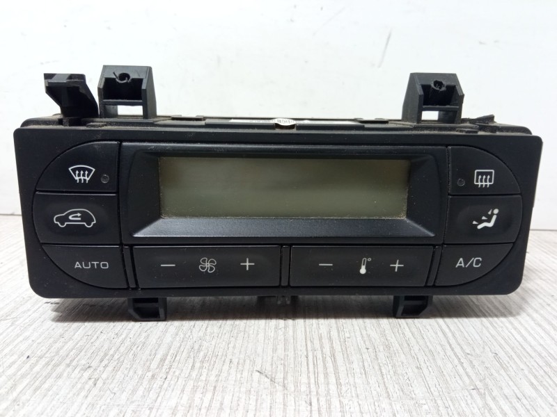 Recambio de mando calefaccion / a/a para citroën c3 ii (sc_) 1.4 hdi 70 (sc8hzc, sc8hr0, sc8hp4) referencia OEM IAM 96588239XT  