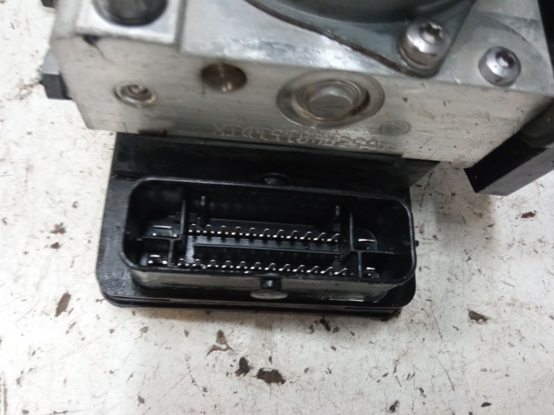 Recambio de abs para fiat 500l (351_, 352_) 1.4 (199lyb1b) referencia OEM IAM 52026542 1855015 54086610H