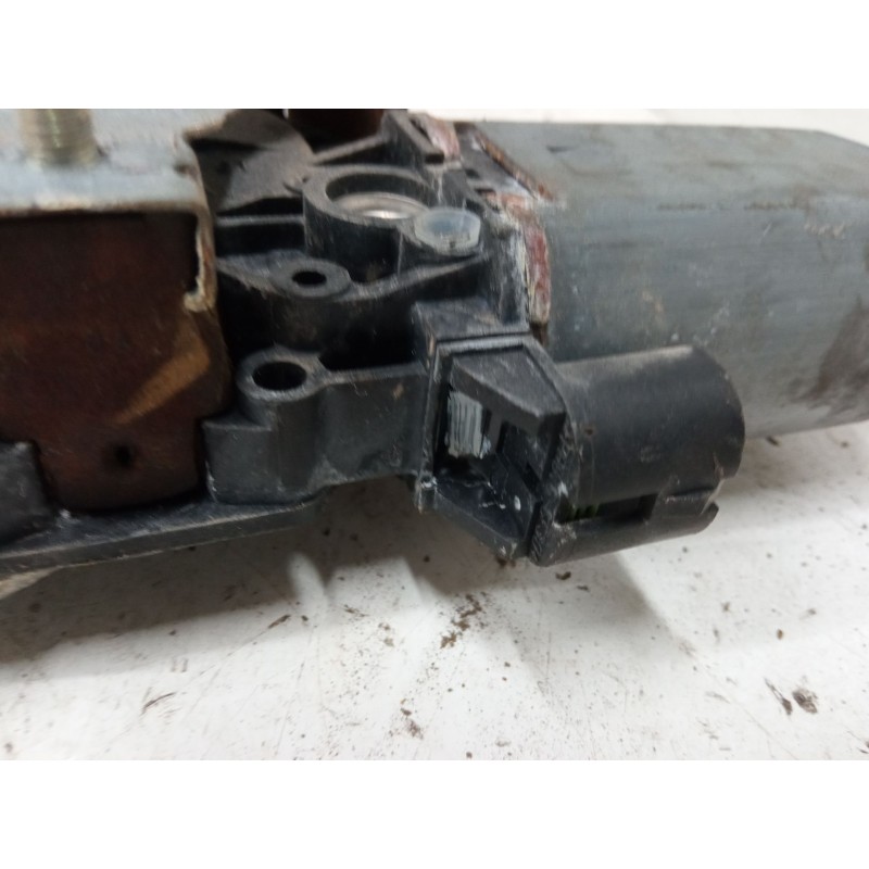 Recambio de elevalunas electrico delantero izquierdo para renault clio i (b/c57_, 5/357_) 1.2 (5/357y, 5/357k) referencia OEM IA