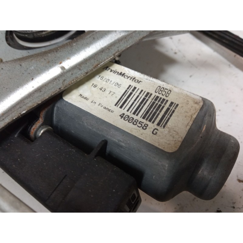 Recambio de elevalunas electrico delantero izquierdo para renault clio iii (br0/1, cr0/1) 1.5 dci (c/br0g, c/br1g) referencia OE