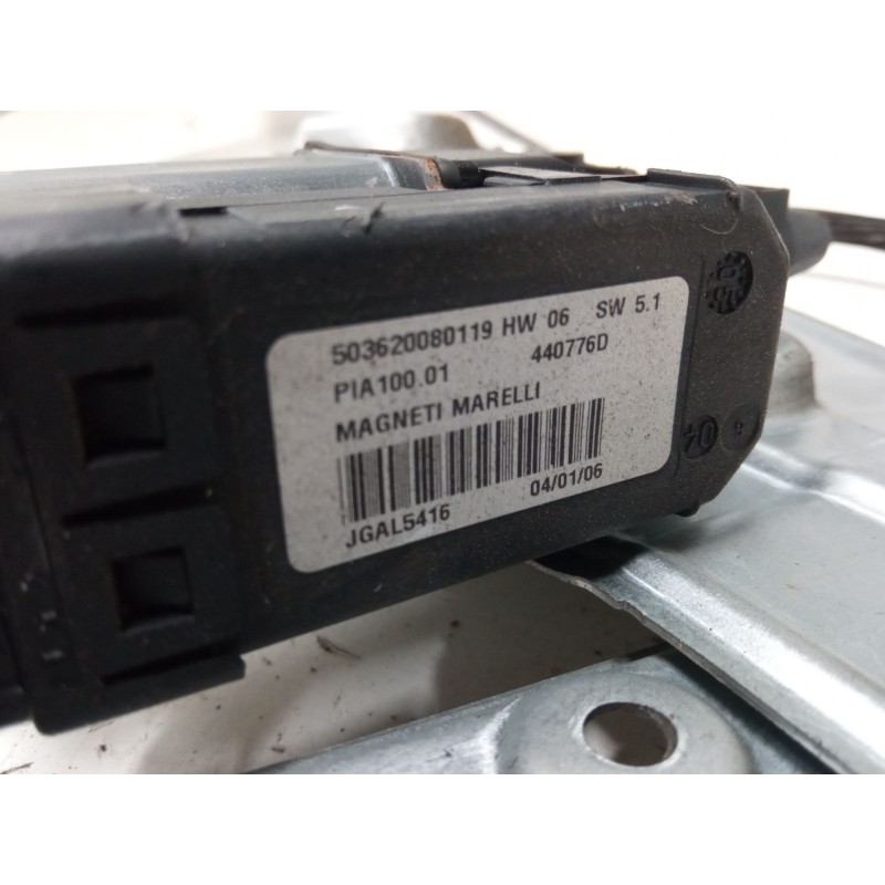 Recambio de elevalunas electrico delantero izquierdo para renault clio iii (br0/1, cr0/1) 1.5 dci (c/br0g, c/br1g) referencia OE
