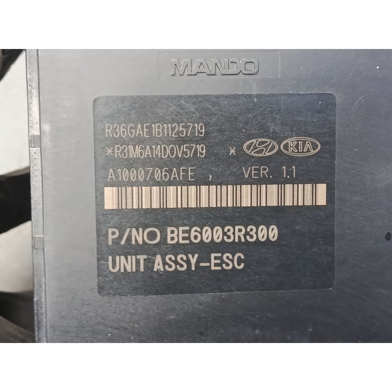 Recambio de abs para kia sportage iv (ql, qle) 1.7 crdi referencia OEM IAM 58920F1100 MGH80BH6013R300 BE6003R300