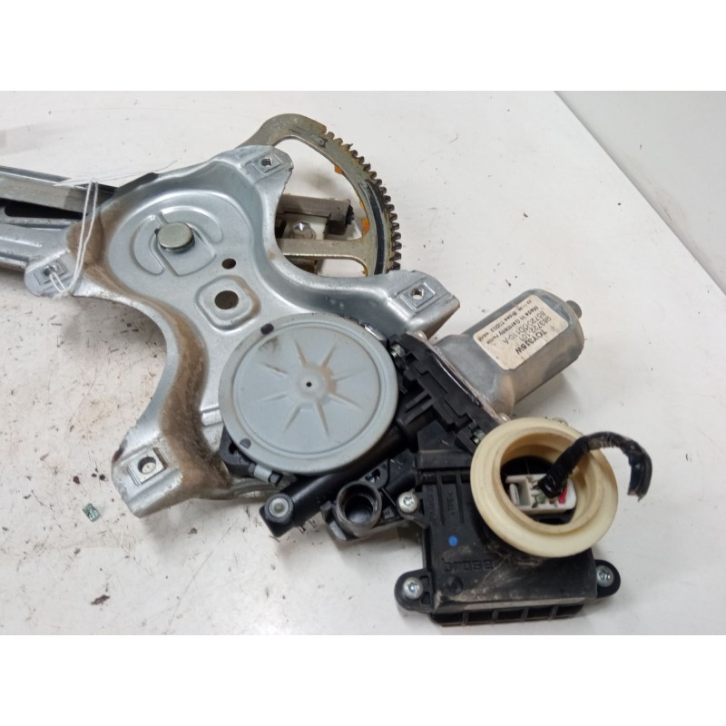 Recambio de elevalunas electrico delantero izquierdo para toyota yaris (_p9_) 1.4 d-4d (nlp90_) referencia OEM IAM 983712100  