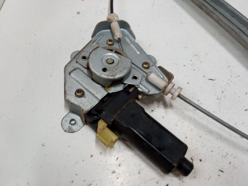 Recambio de elevalunas electrico delantero izquierdo para hyundai atos (mx) 1.0 i referencia OEM IAM   
