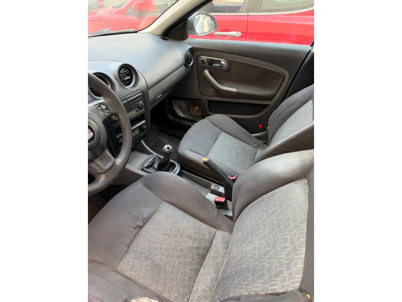 seat cordoba (6l2) del año 2008