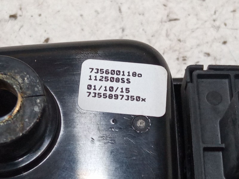 Recambio de mando elevalunas delantero izquierdo para fiat 500l (351_, 352_) 1.4 (199lyb1b) referencia OEM IAM   