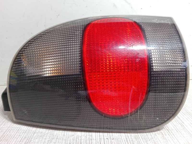 Recambio de piloto trasero izquierdo para renault espace i (j11_) 2.2 (j117) referencia OEM IAM   