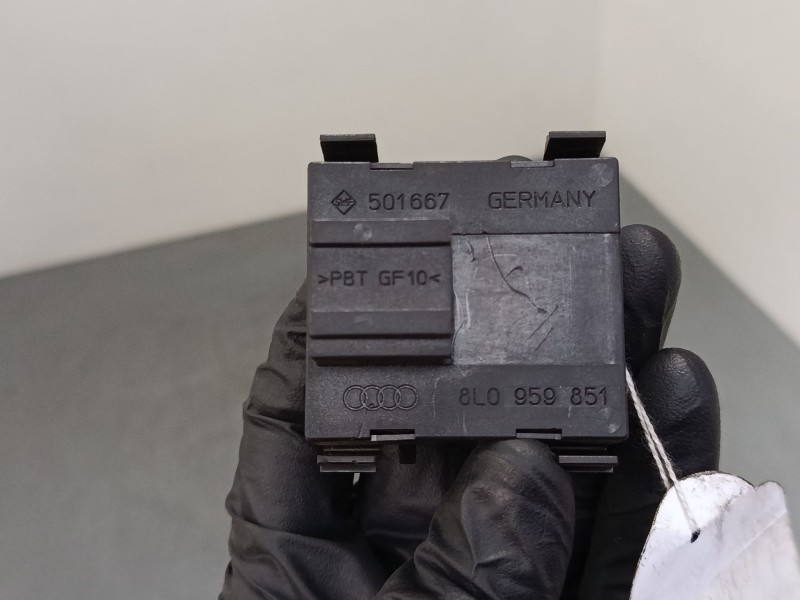 Recambio de mando elevalunas delantero izquierdo para audi a3 (8l1) 1.9 tdi referencia OEM IAM   